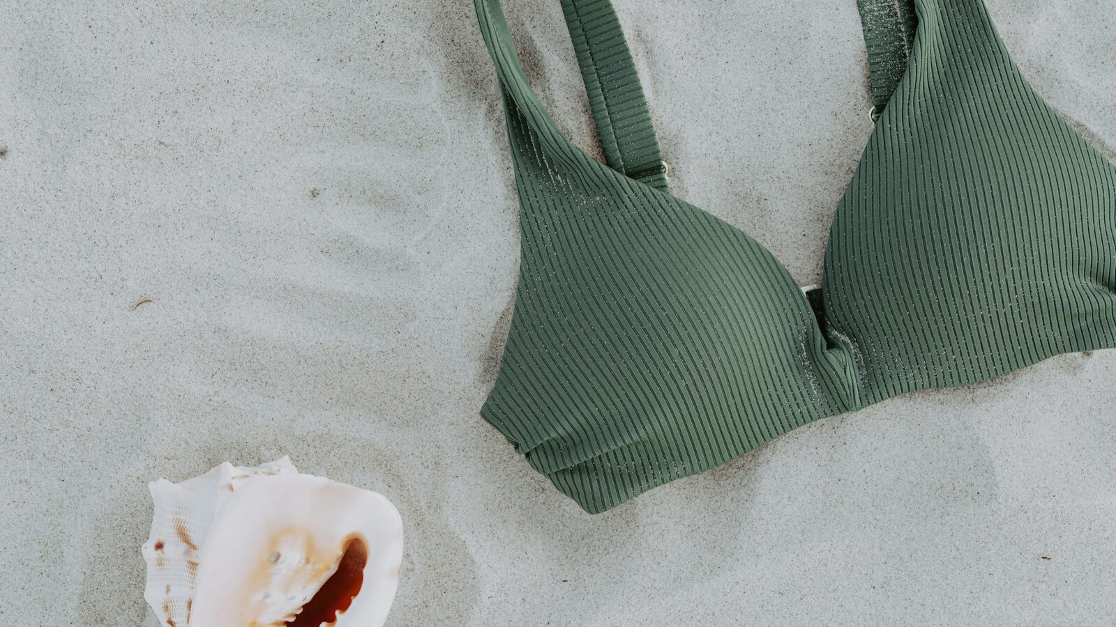 10 Best Custom Swimwear Manufacturers